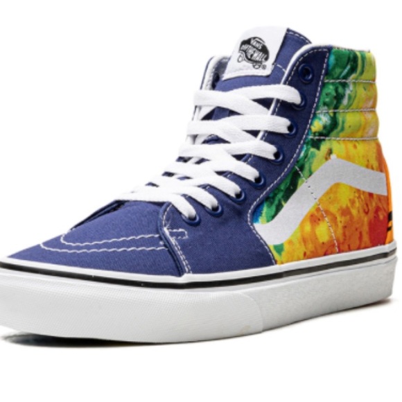 Vans - Picture 2 of 6